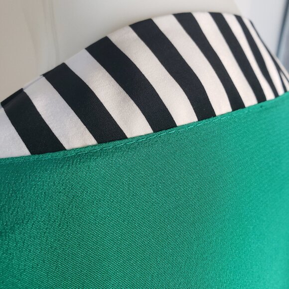 Lux Vintage PODIUM Paris Sheer Deep Green w Black + White Strip Trim Robe - Picture 9 of 12